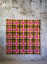 Load image into Gallery viewer, Petite Plaid Quilt Pattern