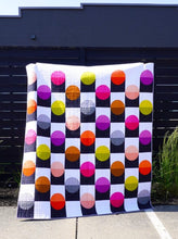 Load image into Gallery viewer, Checkers