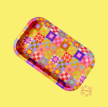 Load image into Gallery viewer, Large Patchwork Quilt Tray