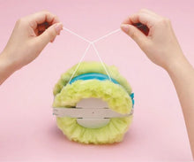 Load image into Gallery viewer, Clover Pom Pom Maker - Extra Large
