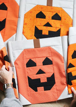 Load image into Gallery viewer, Jack-O-Lanterns
