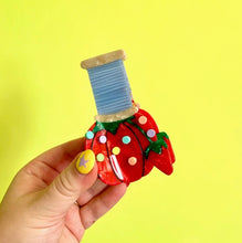 Load image into Gallery viewer, Pin Cushion Hair Claw
