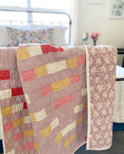 Load image into Gallery viewer, Iris Quilt Pattern

