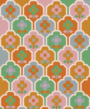 Load image into Gallery viewer, Wallflower Quilt Pattern

