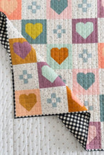Load image into Gallery viewer, Cozy Checkered Hearts Quilt Pattern
