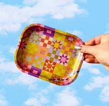 Load image into Gallery viewer, Small Patchwork Quilt Tray
