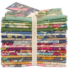 Load image into Gallery viewer, Chic Escape - Special Edition 2022 - Fat Quarter Bundle
